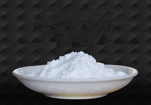 Boric acid used as binder for furnace lining and industrial applications